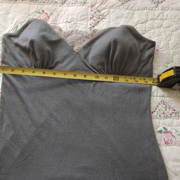 WHBM grey cami with padding and lace size M. - Picture 3 of 4